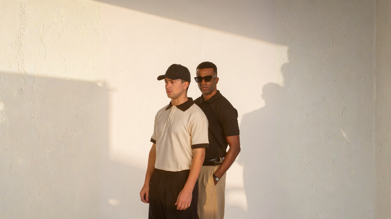 Polos